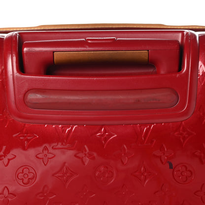 Louis Vuitton Vernis Pegase 45 Pomme D'Amour 23 of 34