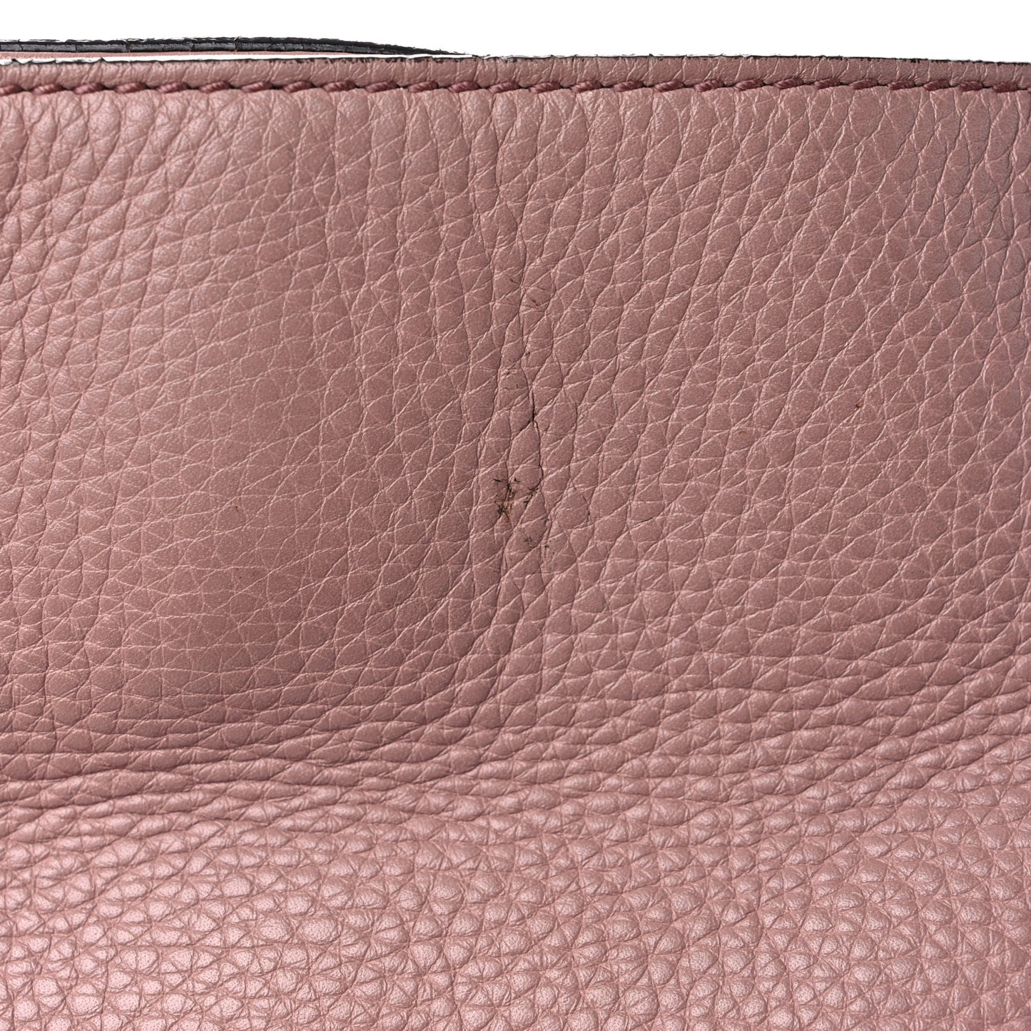 Pebbled Calfskin Medium Soho Chain Shoulder Bag Dark Cipria