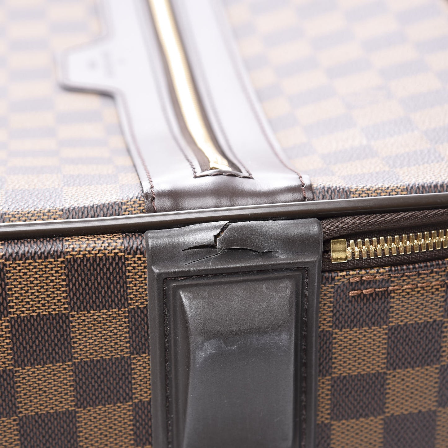 Damier Ebene Pegase 60
