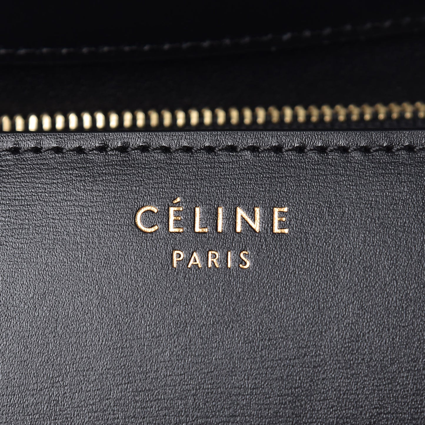 Box Calfskin Medium Classic Box Flap Bag Black
