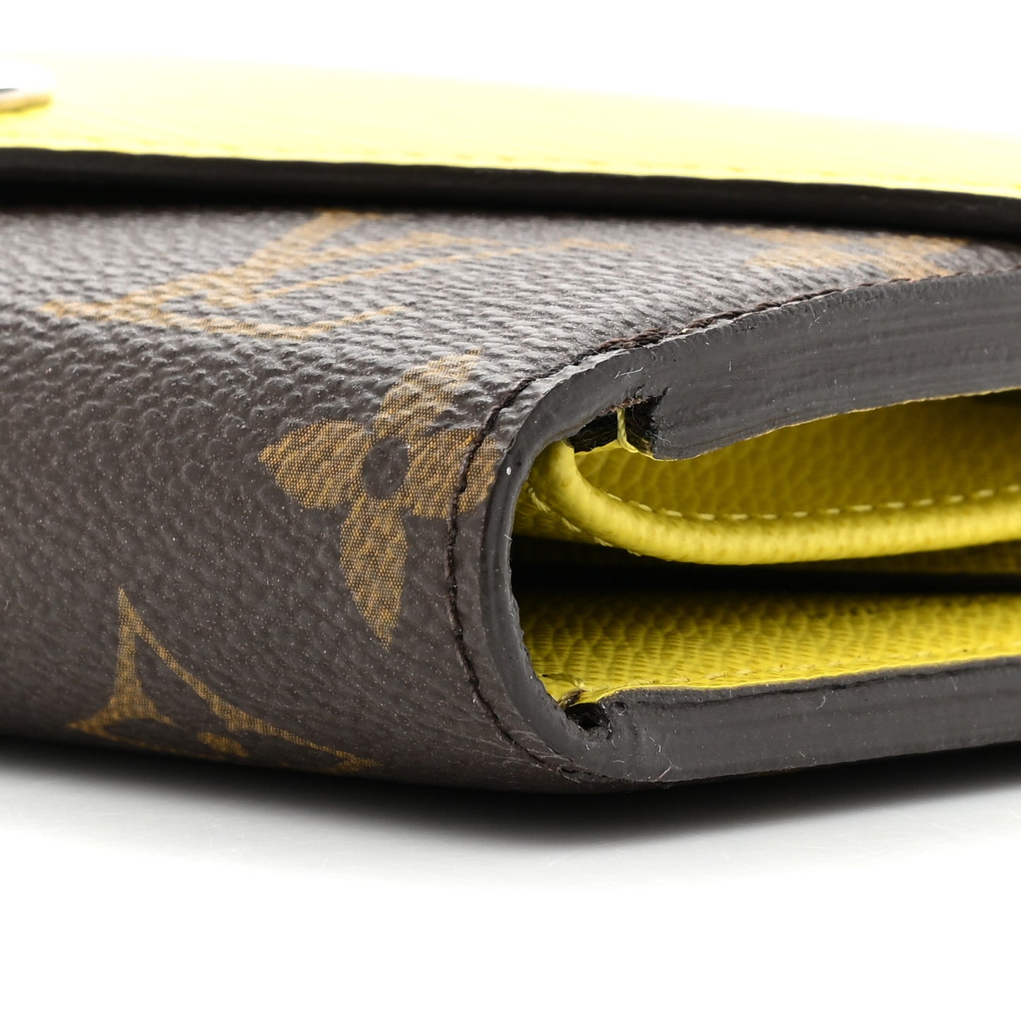 Epi Monogram Marie-Lou Compact Wallet Pistache