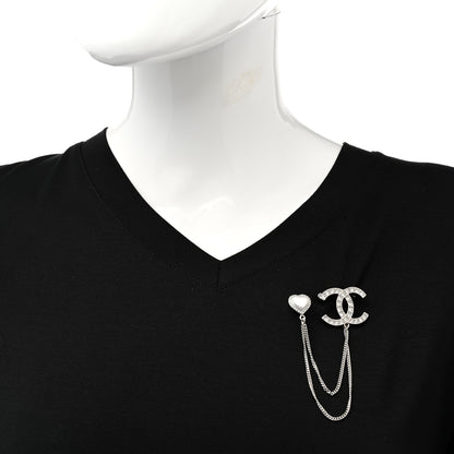 Chanel Diamente Pearl Multi Strand Chain CC Heart Brooch Silver Pearly White 2 of 4