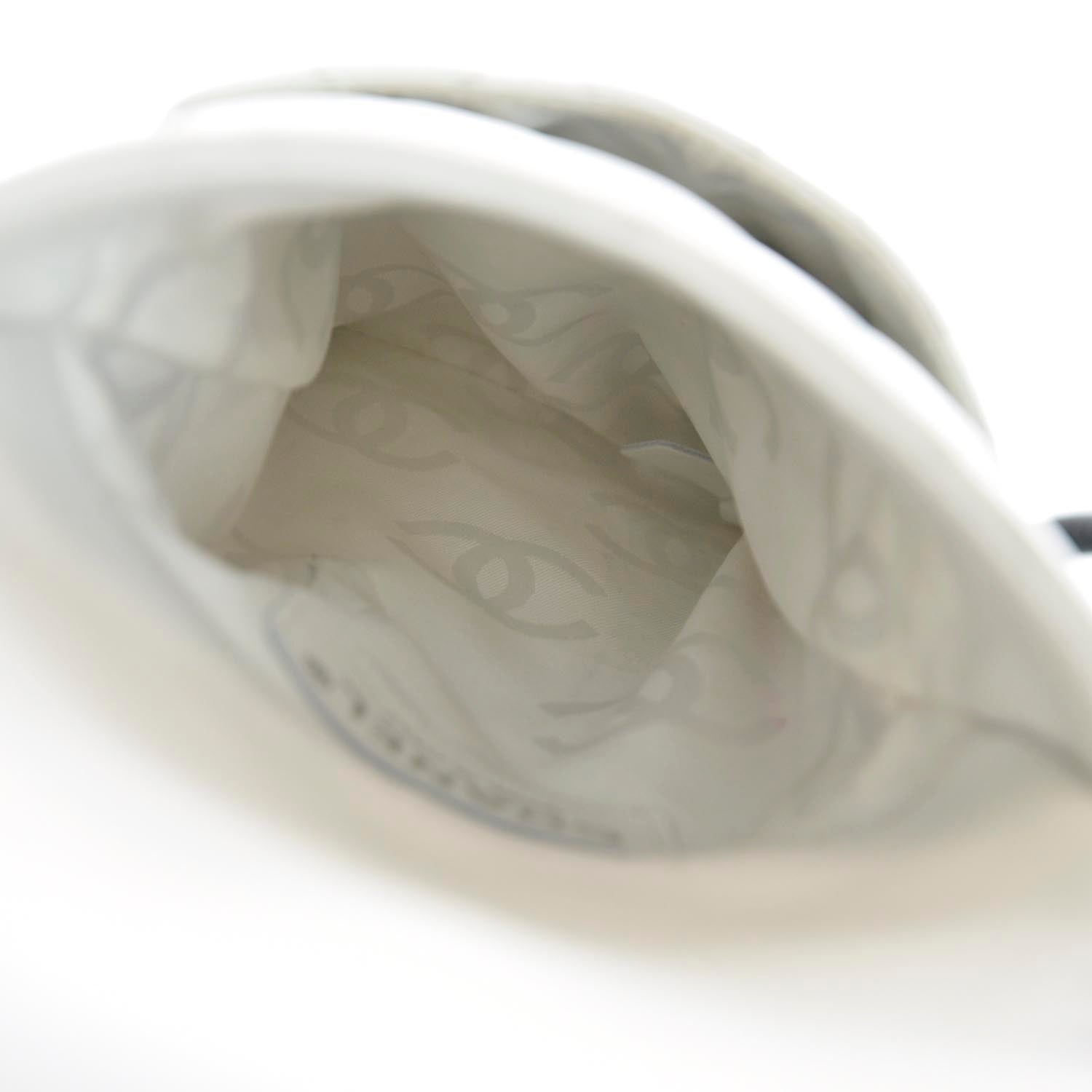 Chanel Python Cambon Shoulder Bag White 7 of 11