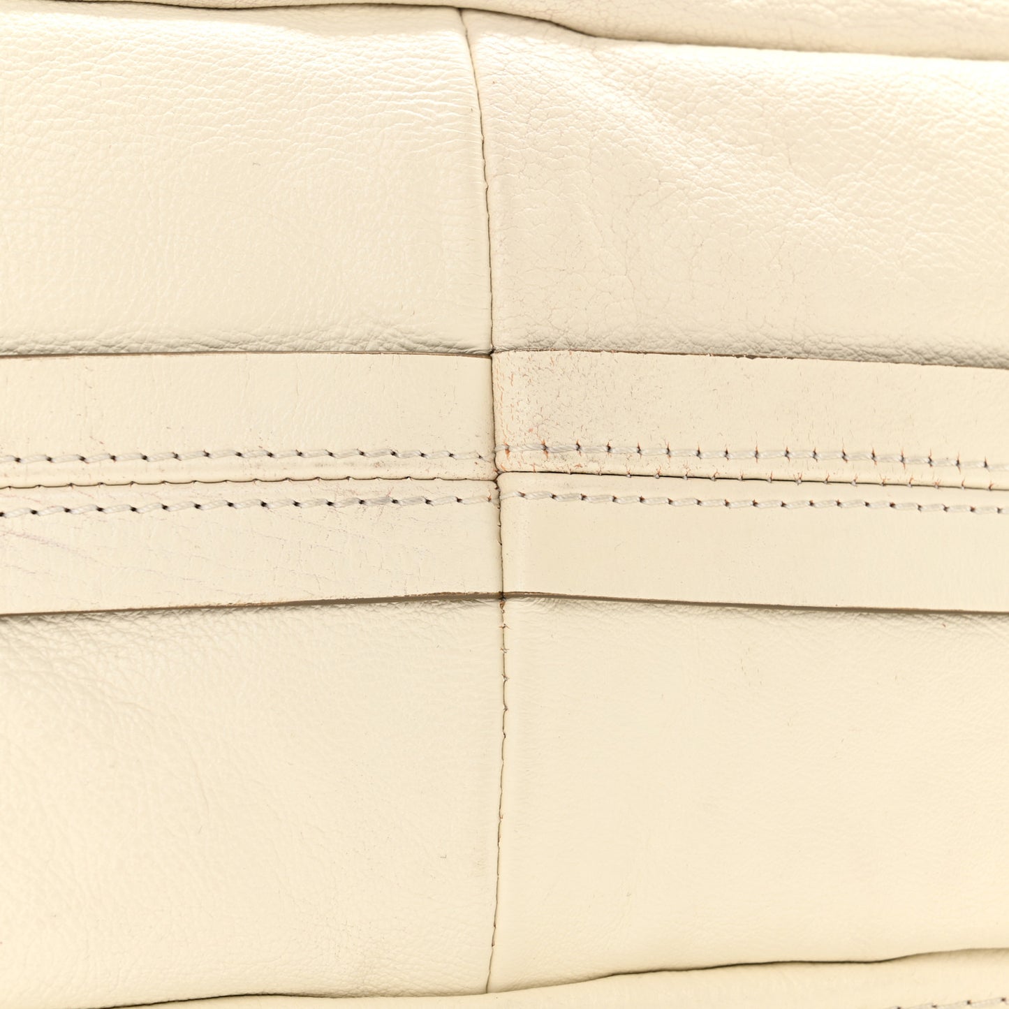 Calfskin Medium Paraty Cream