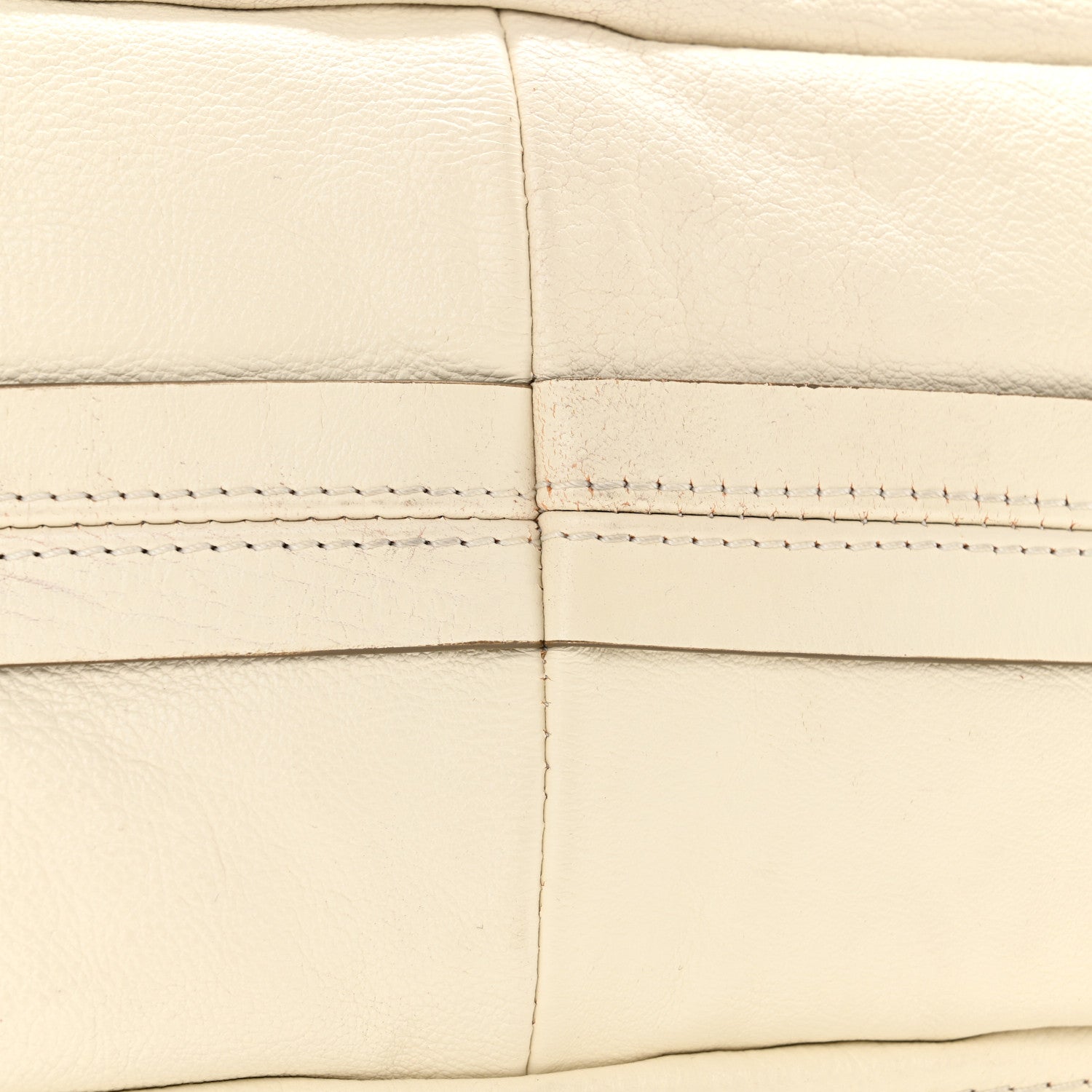 Chloe Calfskin Medium Paraty Cream 16 of 17