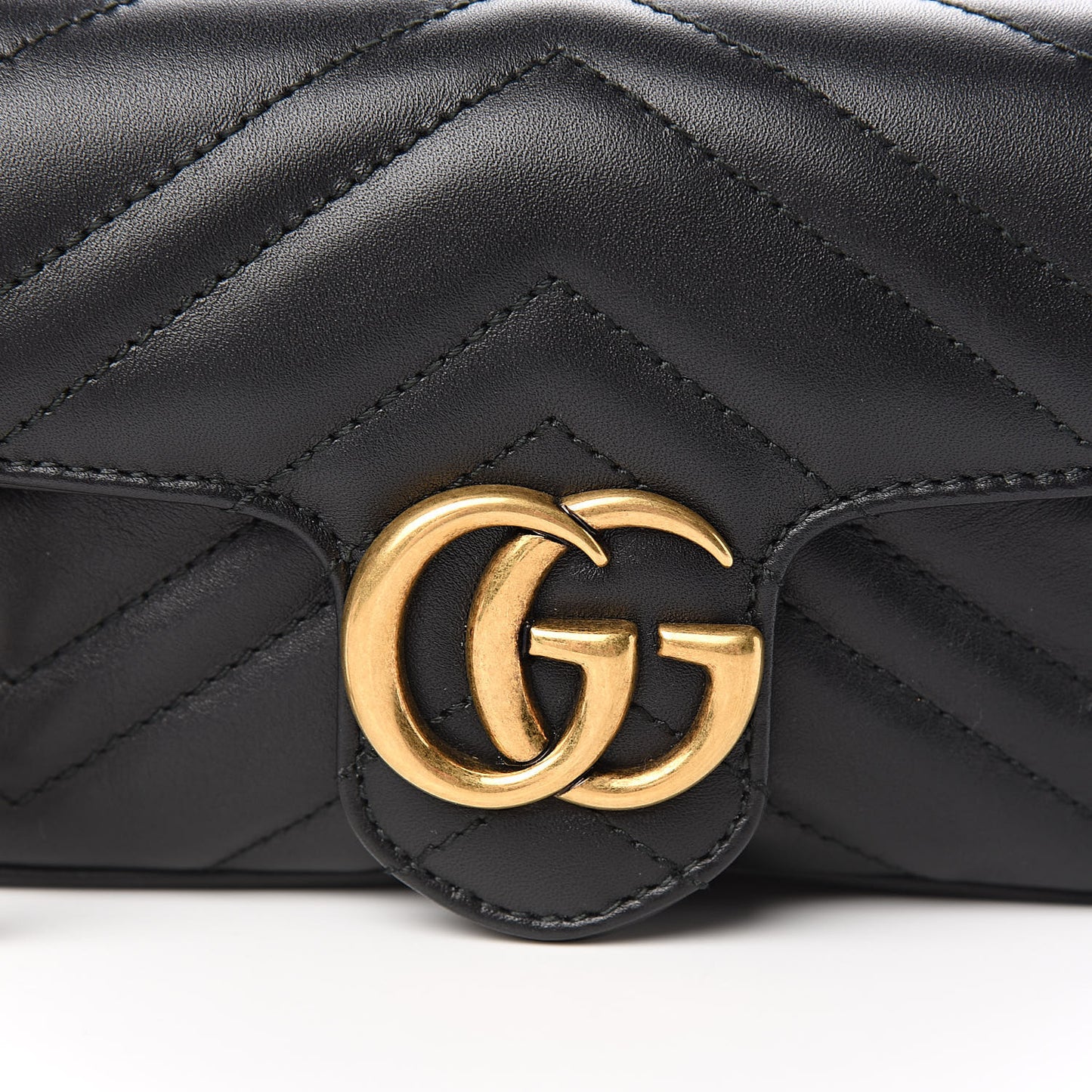 Calfskin Matelasse Super Mini GG Marmont Shoulder Bag Black