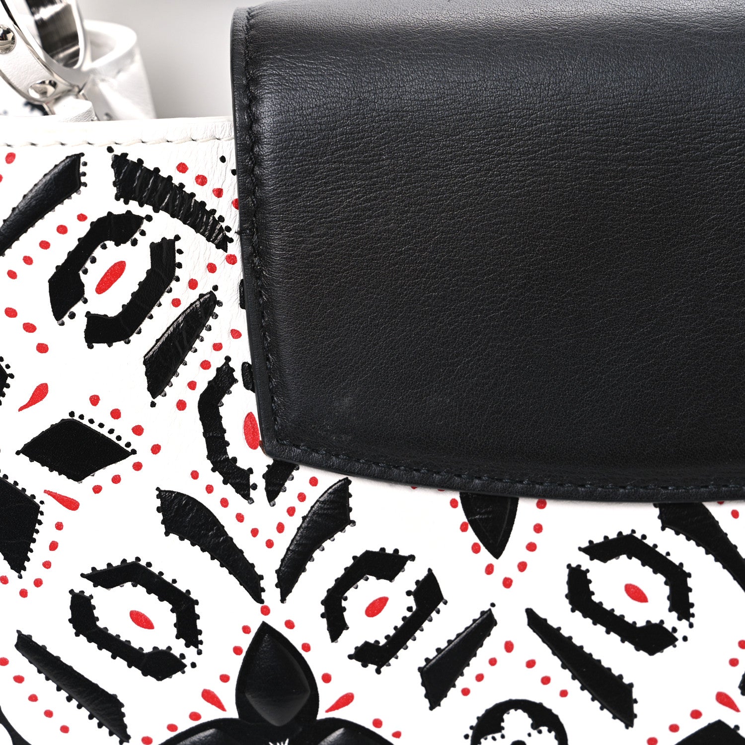 Louis Vuitton Calfskin Graphic Print Capucines MM 12 of 12