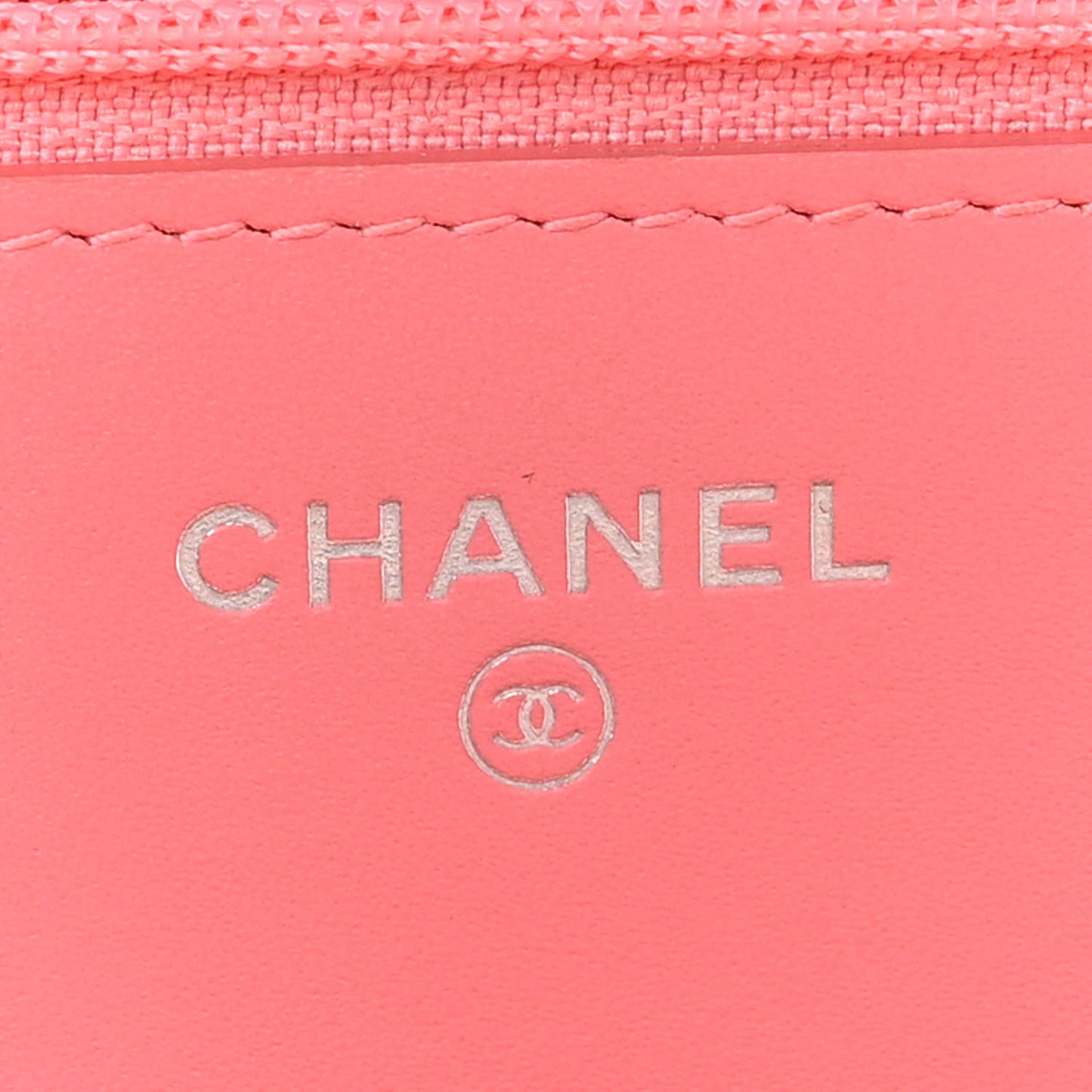 Patent Quilted Wallet On Chain WOC Coral