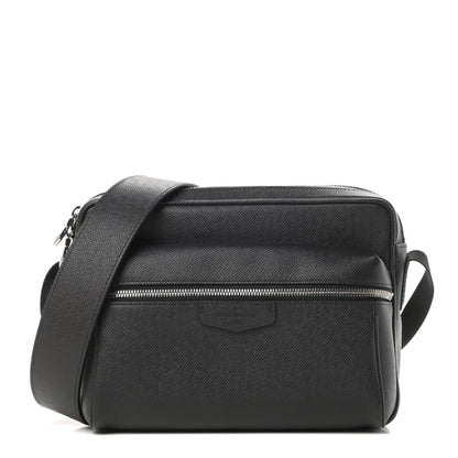 Louis Vuitton Taiga Outdoor Messenger PM Black 1 of 13