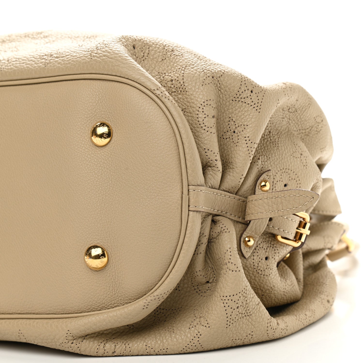 Louis Vuitton Mahina L Beige Opal 8 of 8