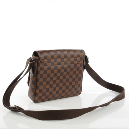 Louis Vuitton Damier Ebene District PM 3 of 7