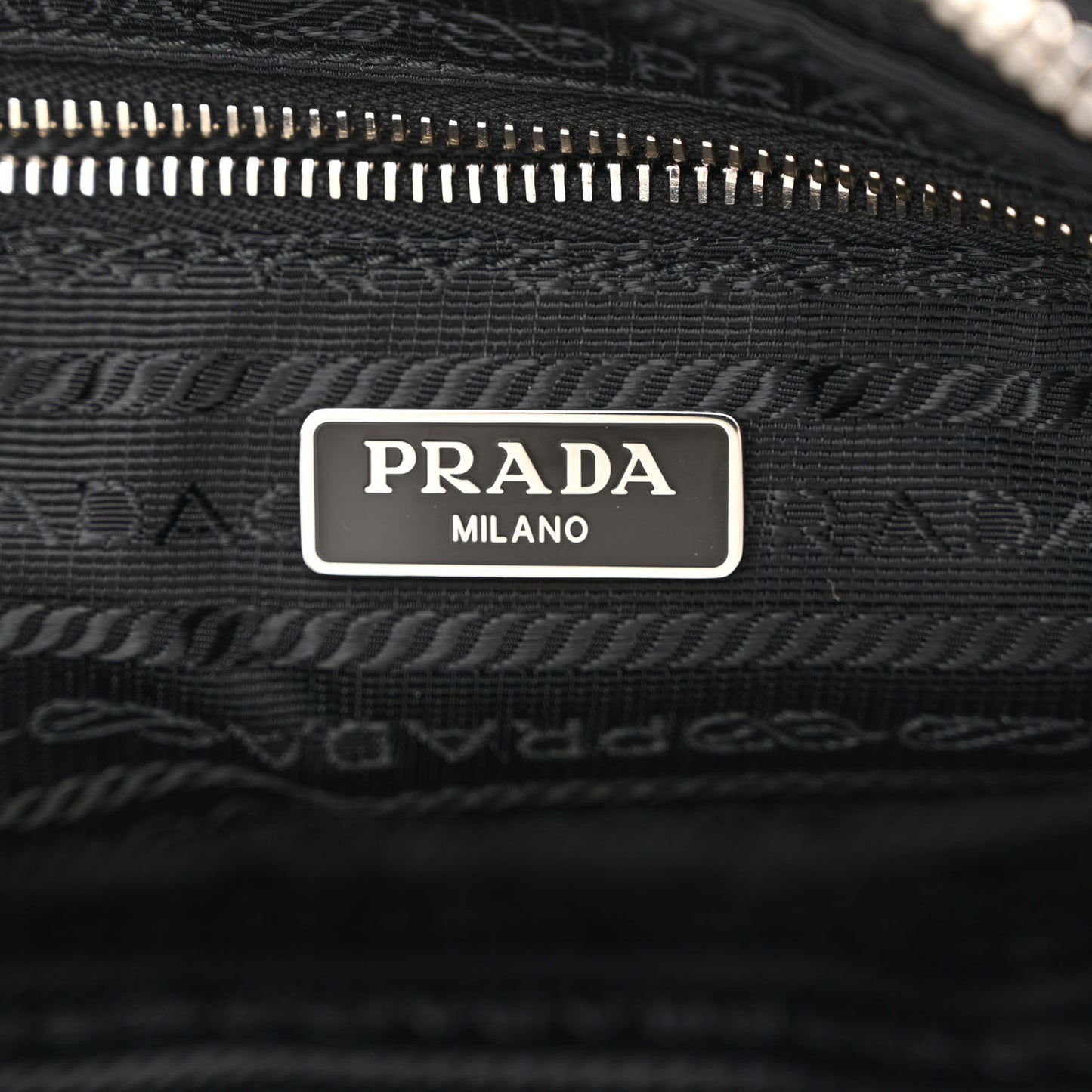 Nylon Tessuto Impuntu Quilted Bandoliera Crossbody Bag Black