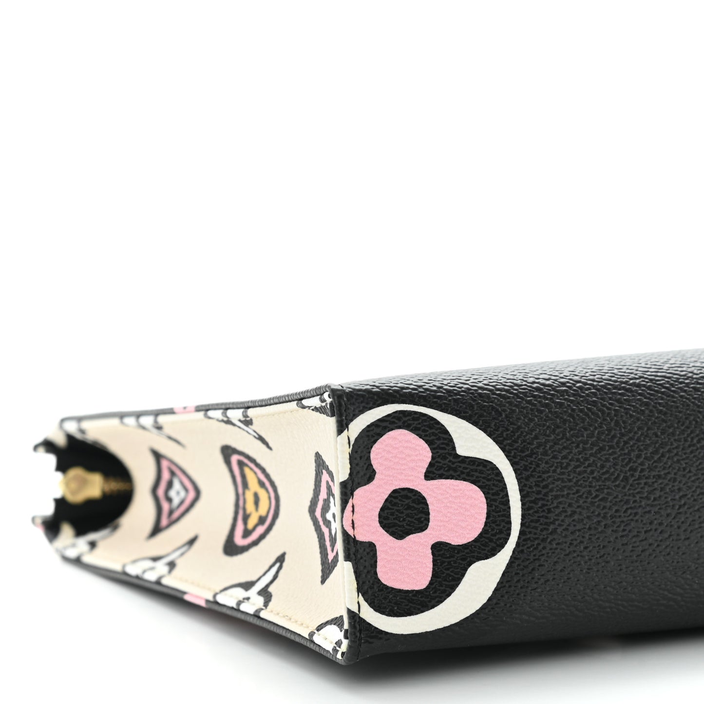 Monogram Giant Wild At Heart Toiletry Pouch 26 Black