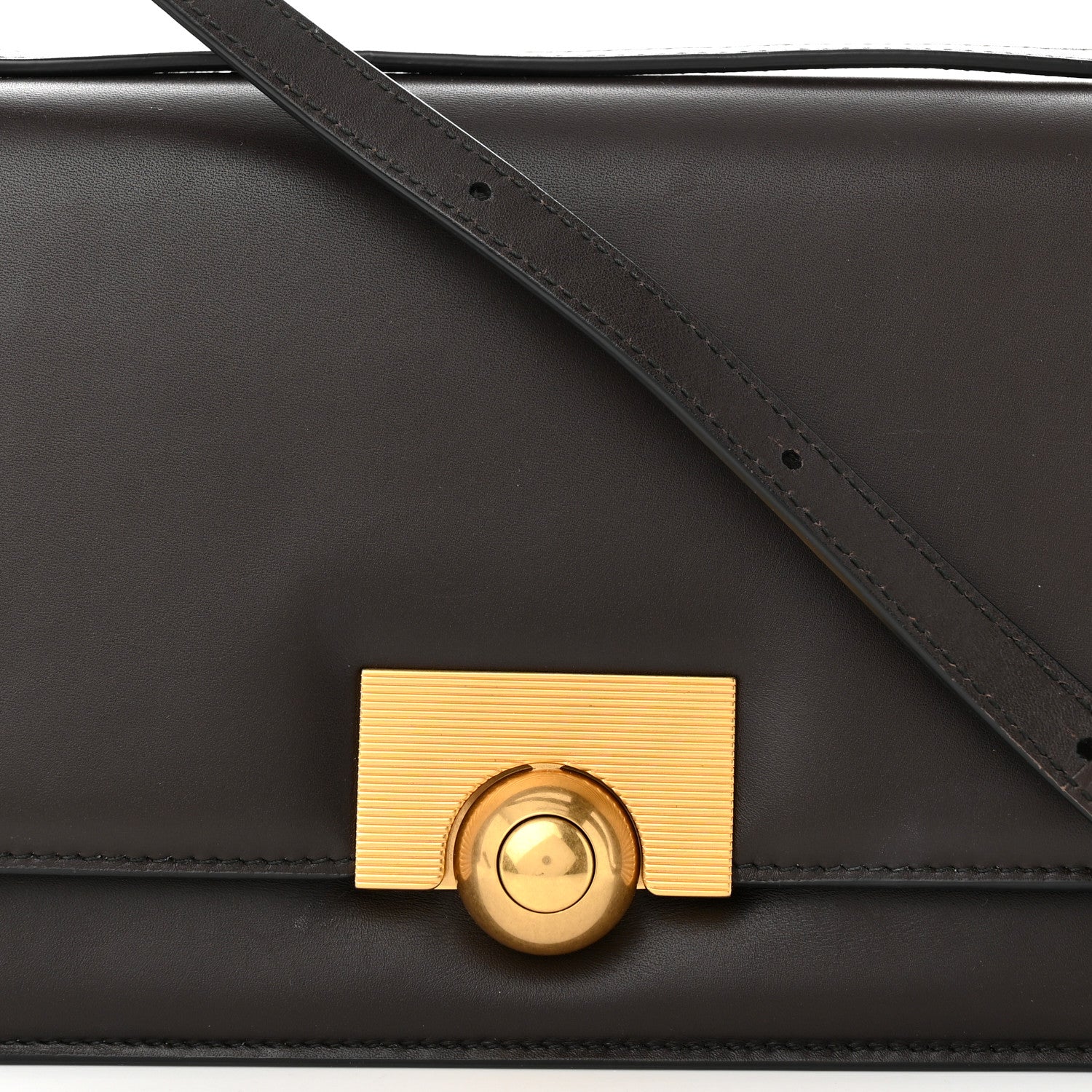 Bottega Veneta Spazzolato Calfskin Classic BV Bag Fondant 7 of 9