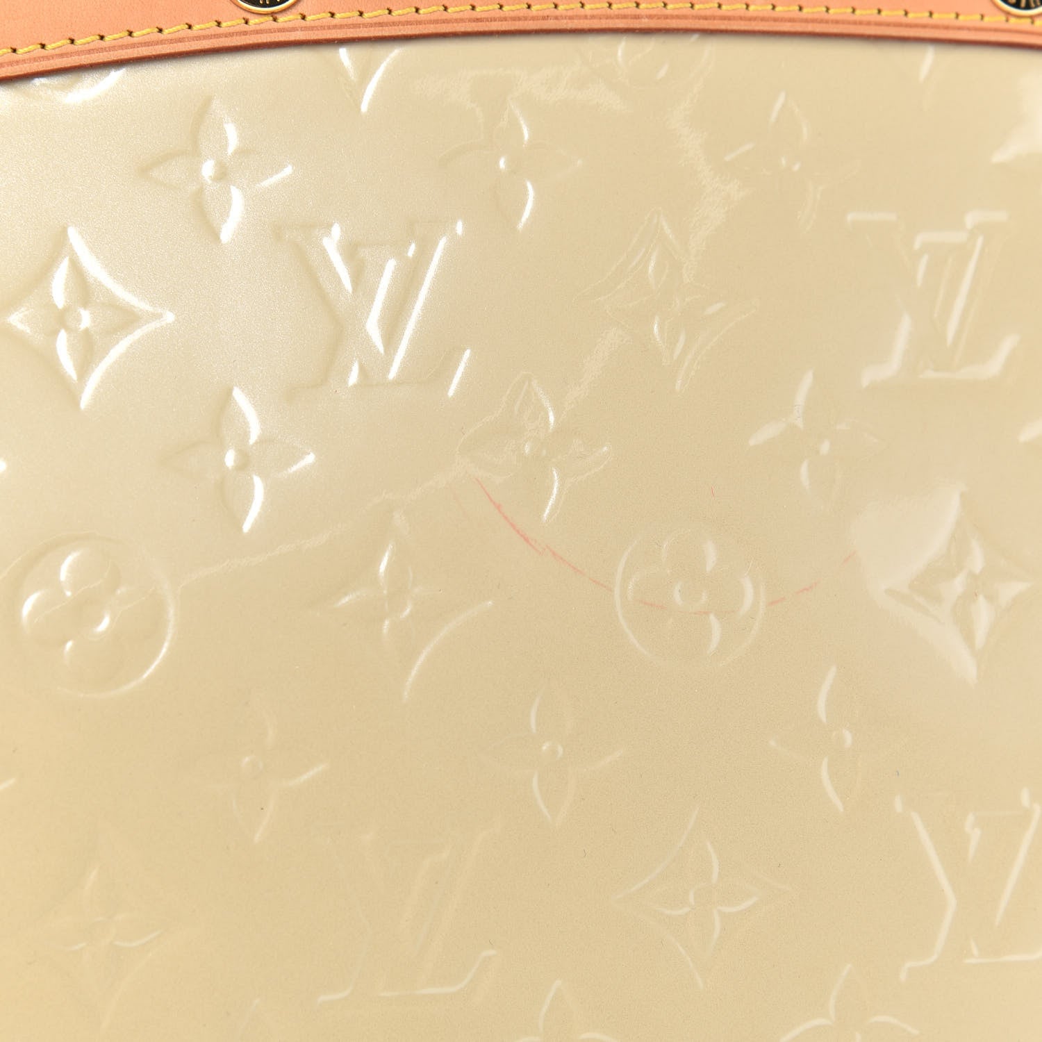 Louis Vuitton Vernis Brea MM Blanc Corail 10 of 10