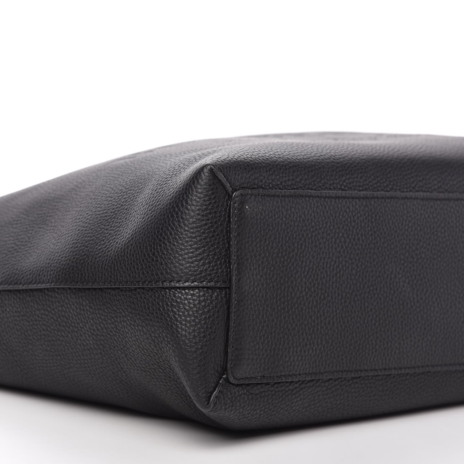 Burberry Grainy Calfskin Remington Tote Black 6 of 9