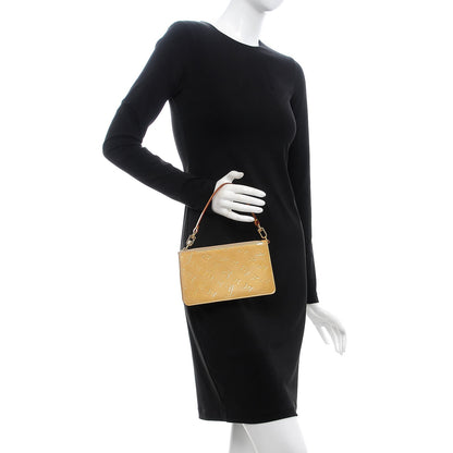 Louis Vuitton Vernis Lexington Pochette Beige 2 of 8