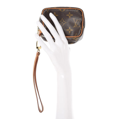 Louis Vuitton Monogram Wapity 2 of 7