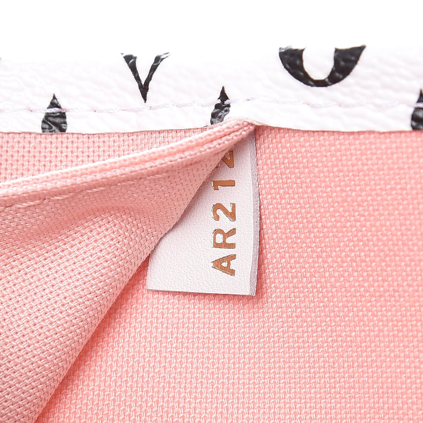 Monogram Giant Neverfull MM Rouge