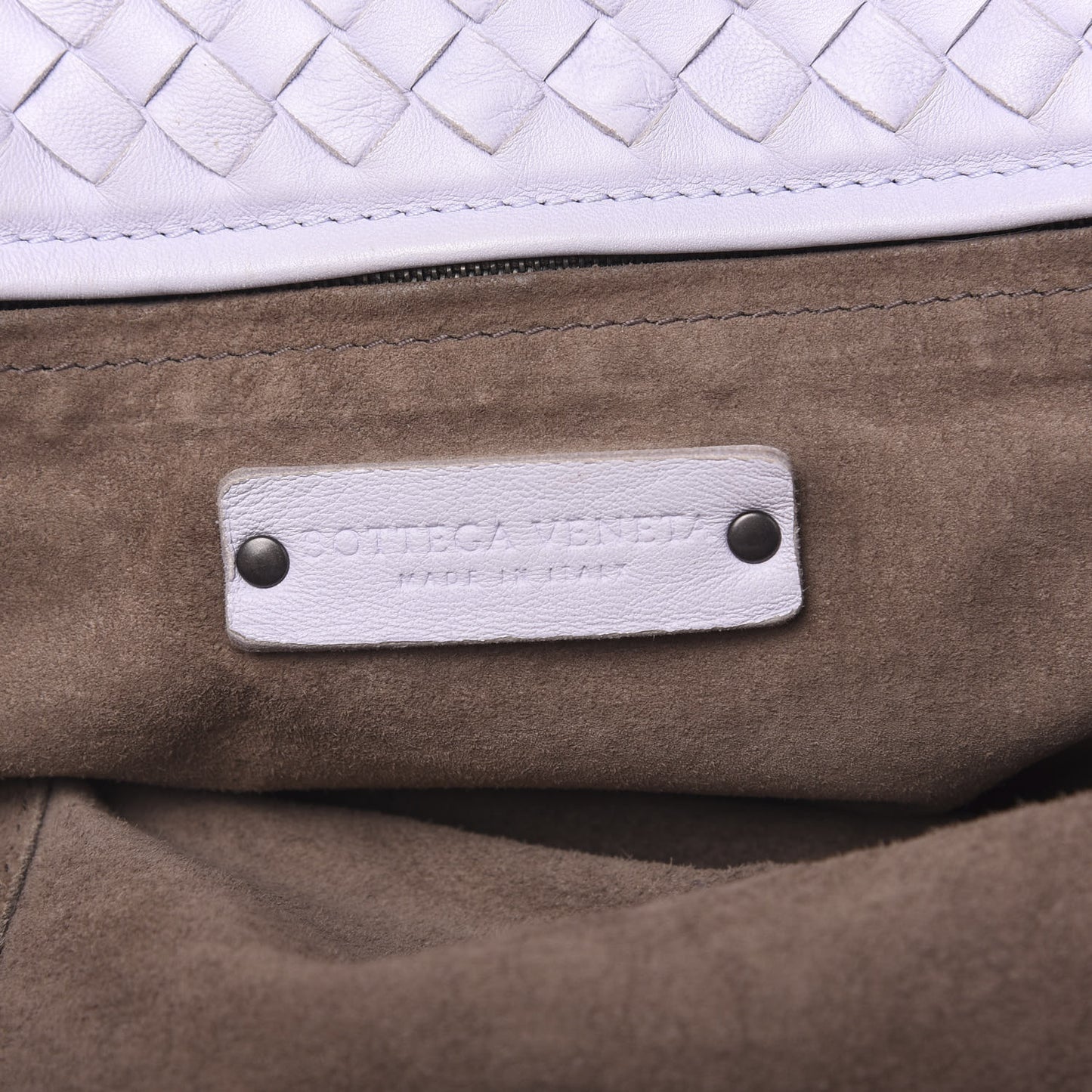 Nappa Intrecciato Medium Seamless Tote Oyster Lilac