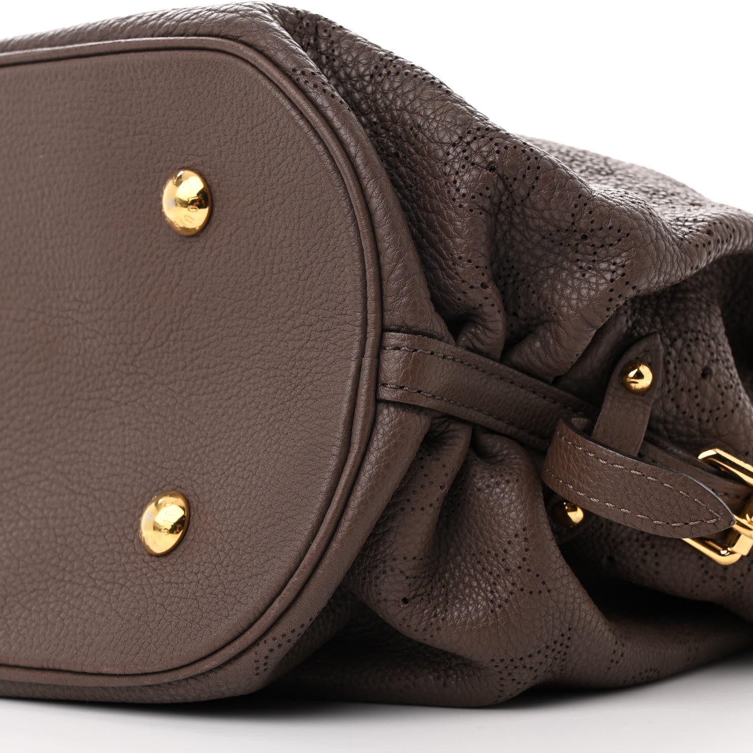 Louis Vuitton Mahina L Gris Perle 9 of 9