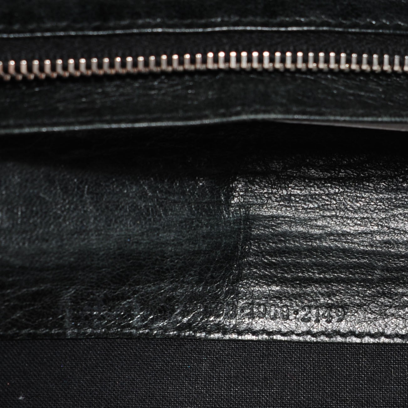 Agneau Giant 12 Silver Hardware Compagnon Wallet Black