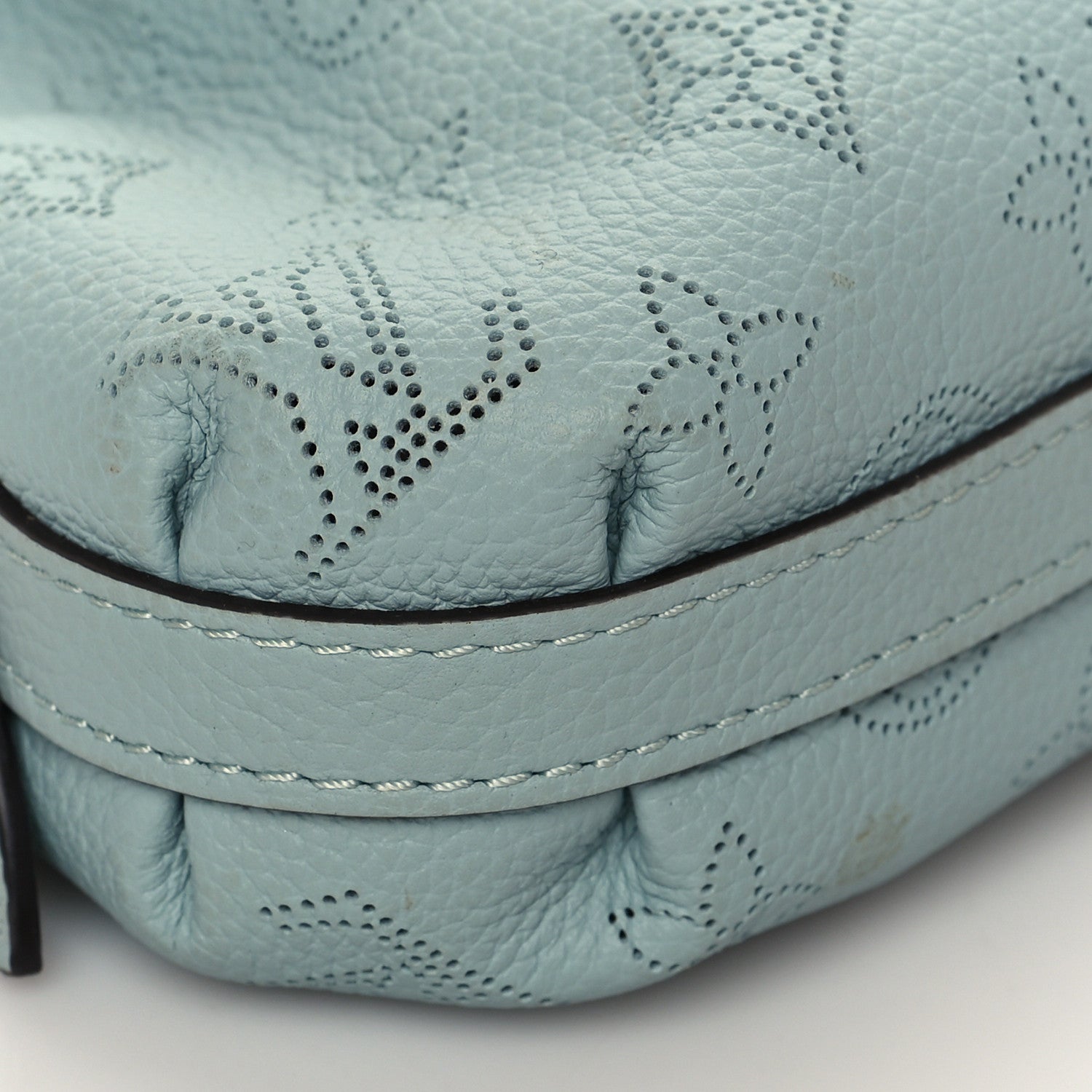 Louis Vuitton Mahina Scala Mini Pouch Vert Lagon 8 of 10