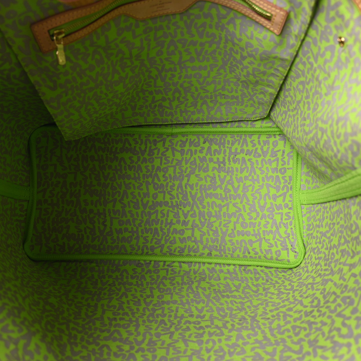 Monogram Graffiti Neverfull GM Green