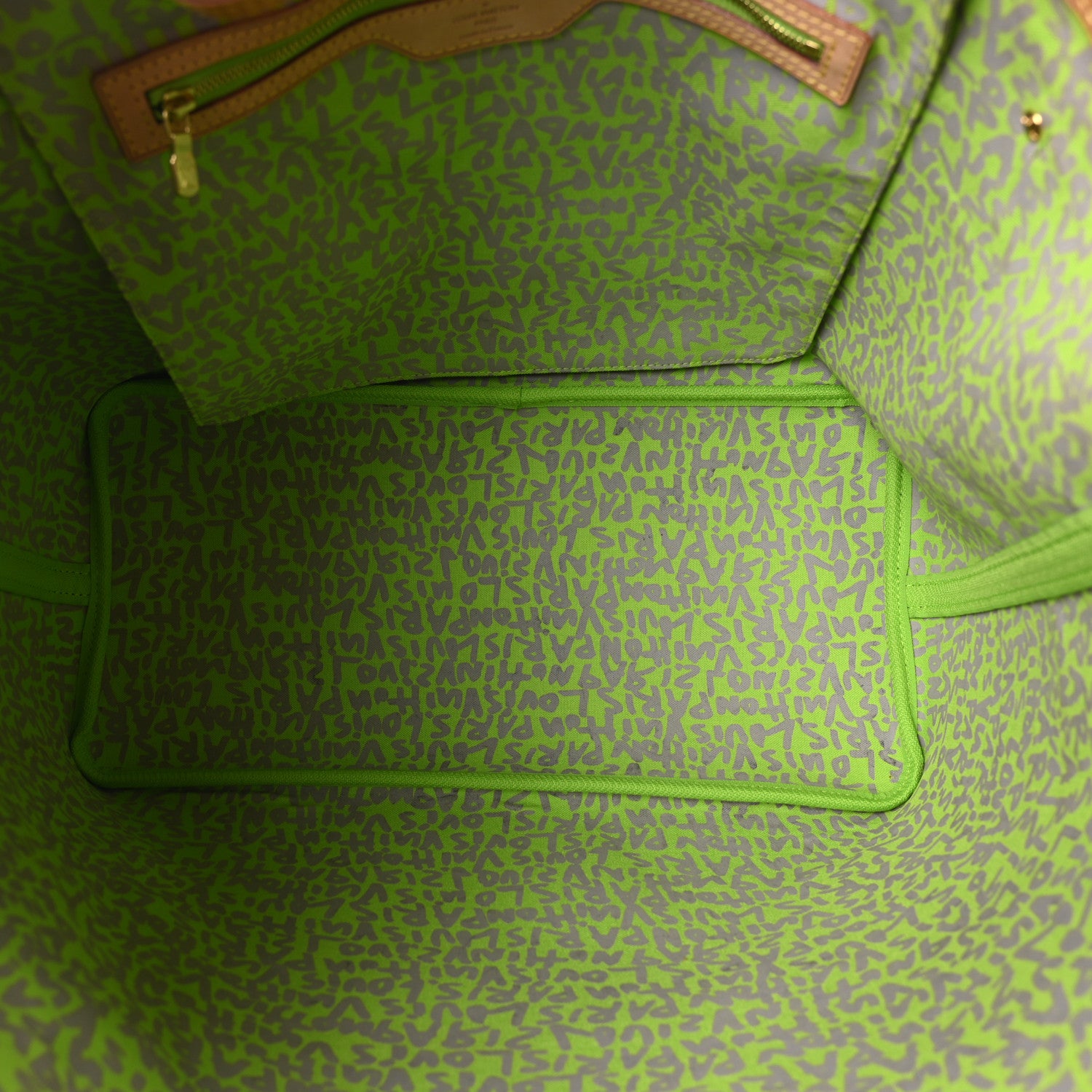 Louis Vuitton Monogram Graffiti Neverfull GM Green 5 of 9