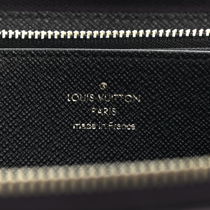 Louis Vuitton Reverse Monogram Giant Zippy Wallet 6 of 6