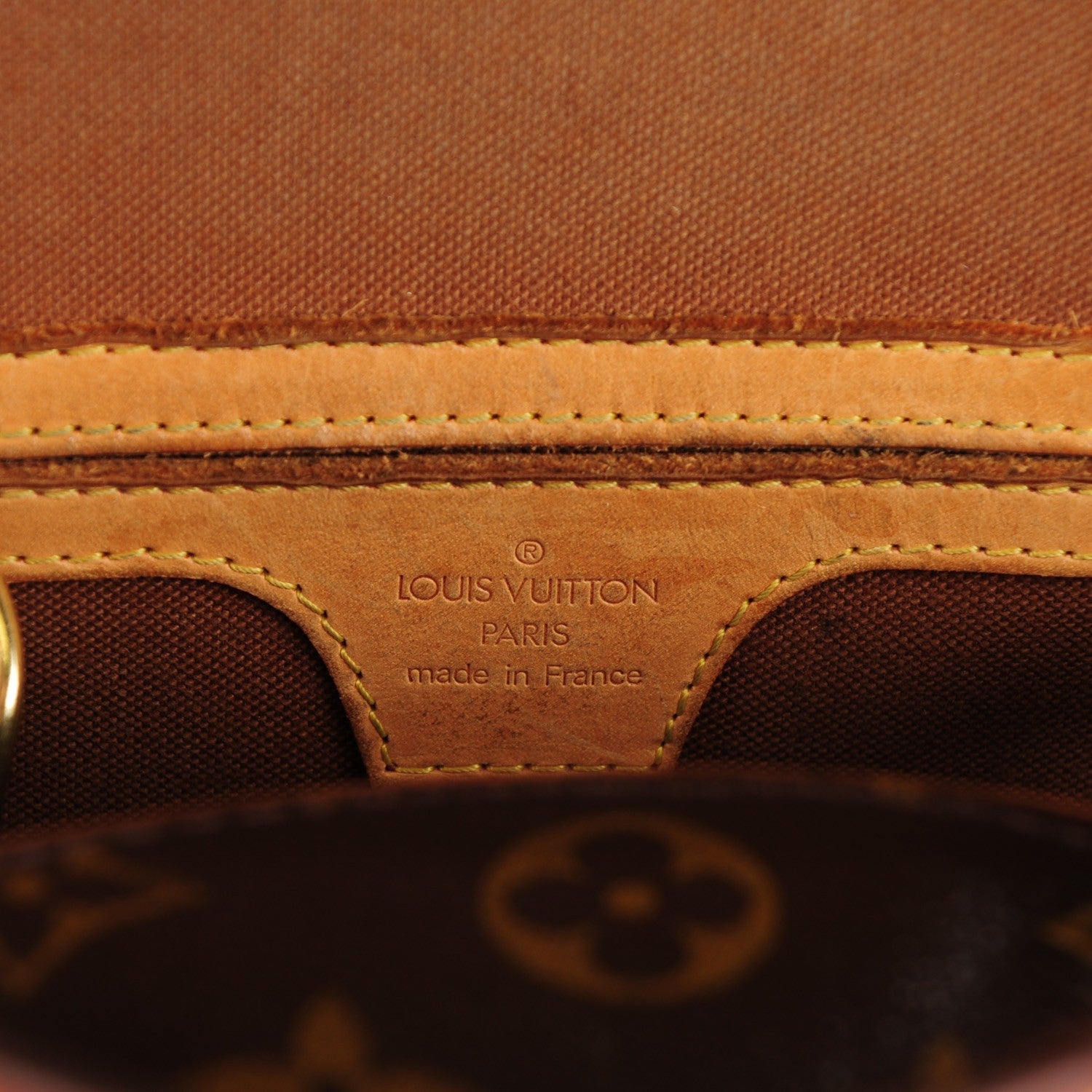 Louis Vuitton Monogram Ellipse MM 5 of 10