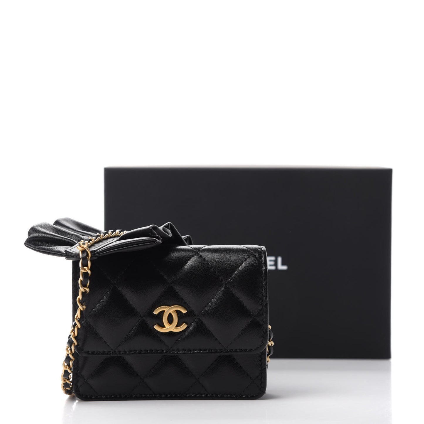 Lambskin Quilted Romance Clutch With Chain Black