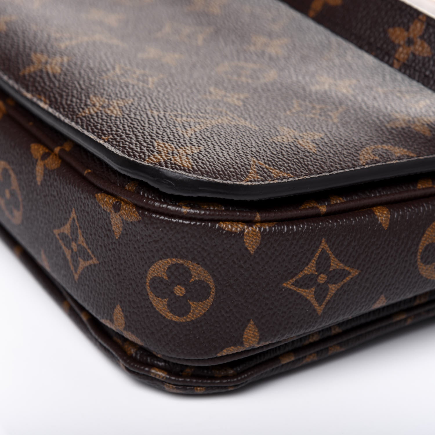 Louis Vuitton Monogram Pochette Metis 15 of 17