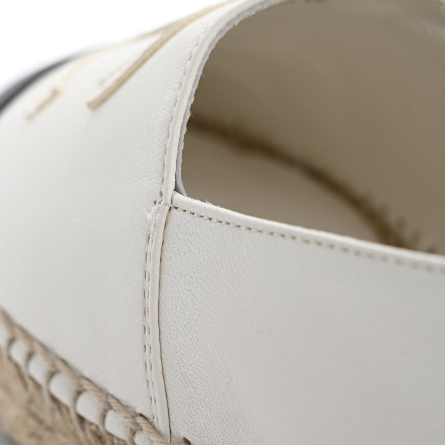 Lambskin CC Espadrilles 36 White Black