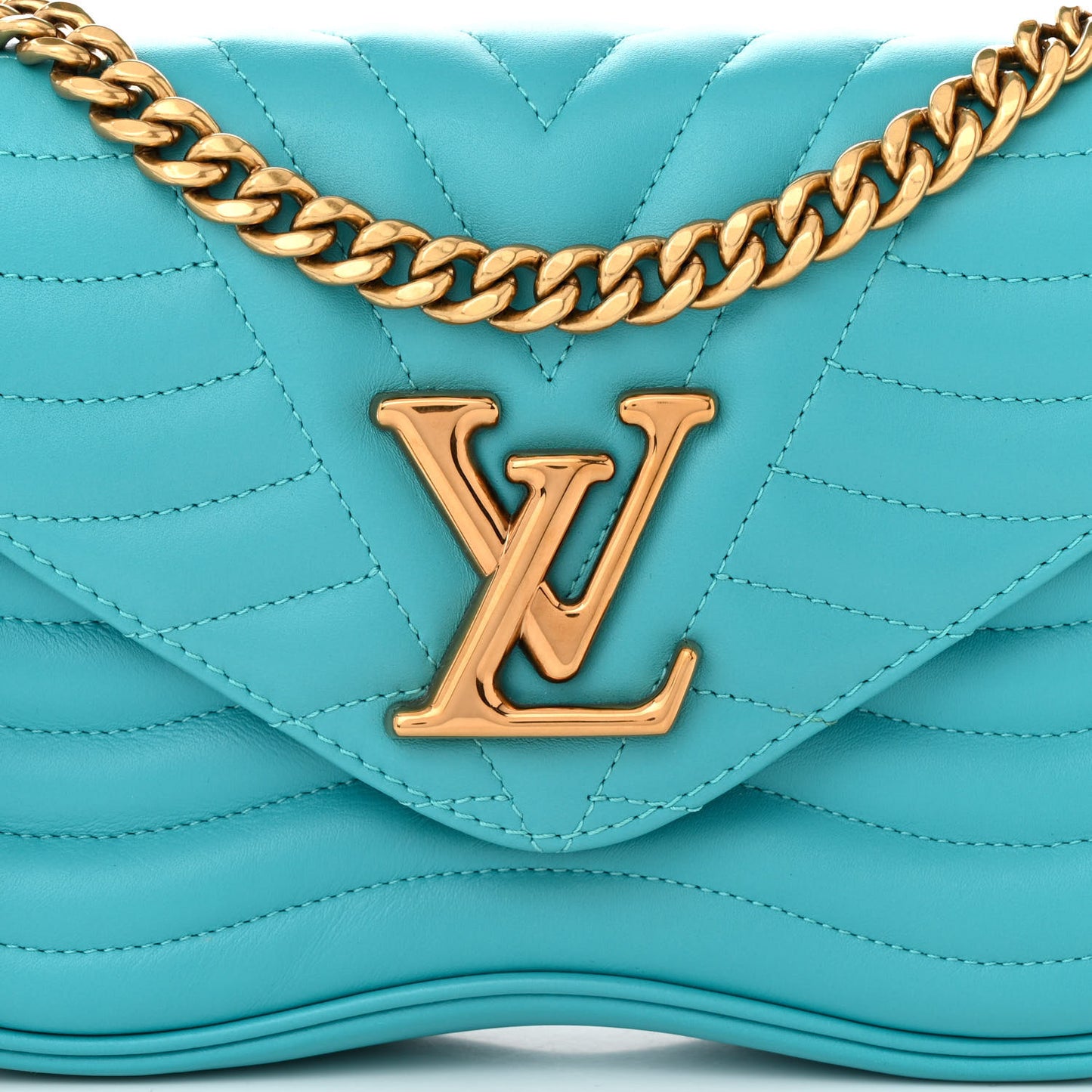 Calfskin New Wave Chain PM Malibu Green