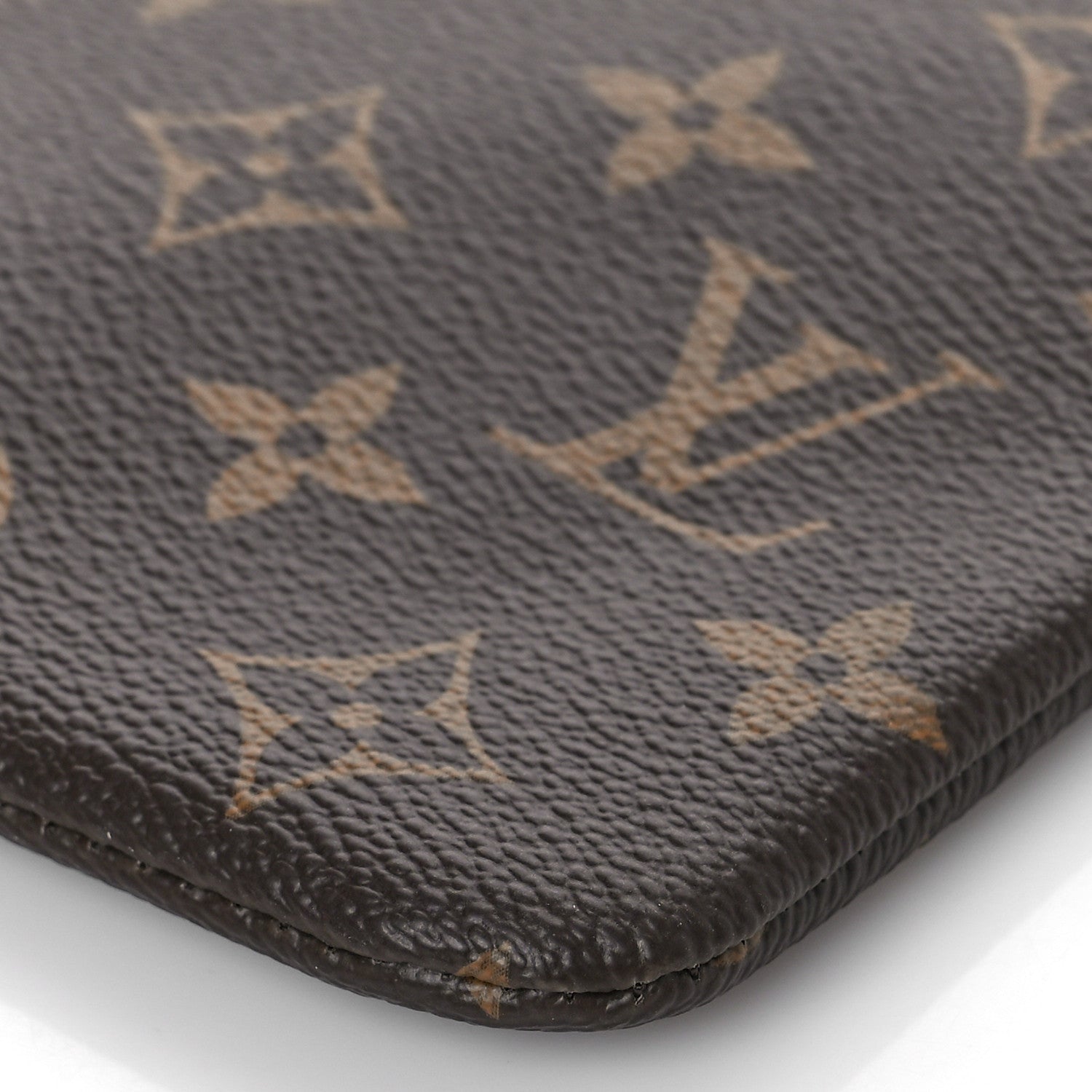 Louis Vuitton Monogram Daily Pouch Rose Poudre 8 of 8