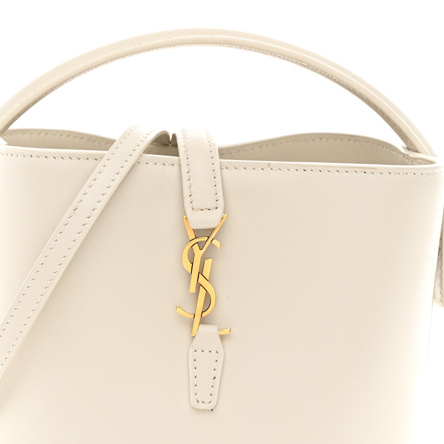 Shiny Calfskin Le 37 Mini Bucket Bag Blanc Vintage