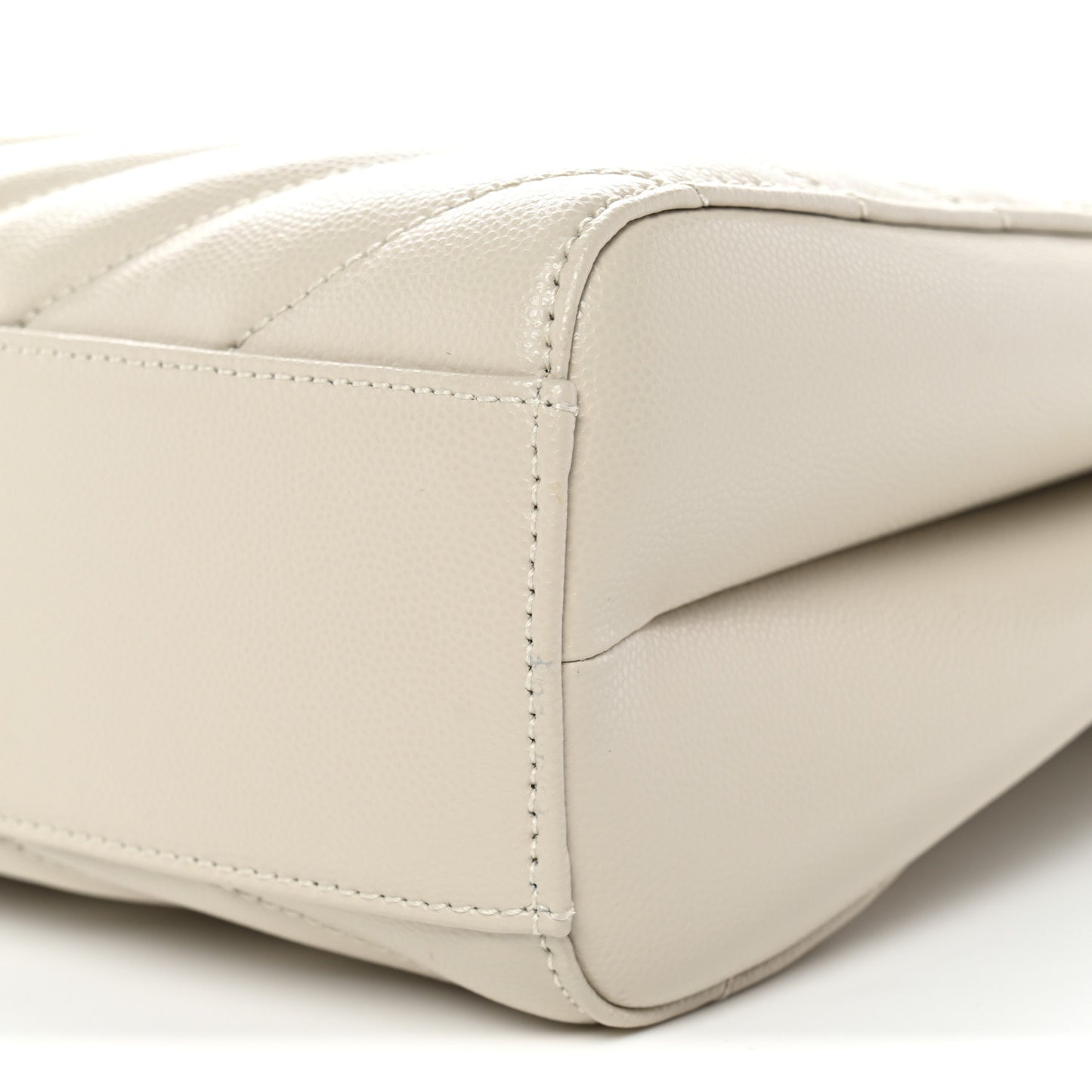 Grain de Poudre Matelasse Chevron Medium Tribeca Shopping Bag Crema Soft