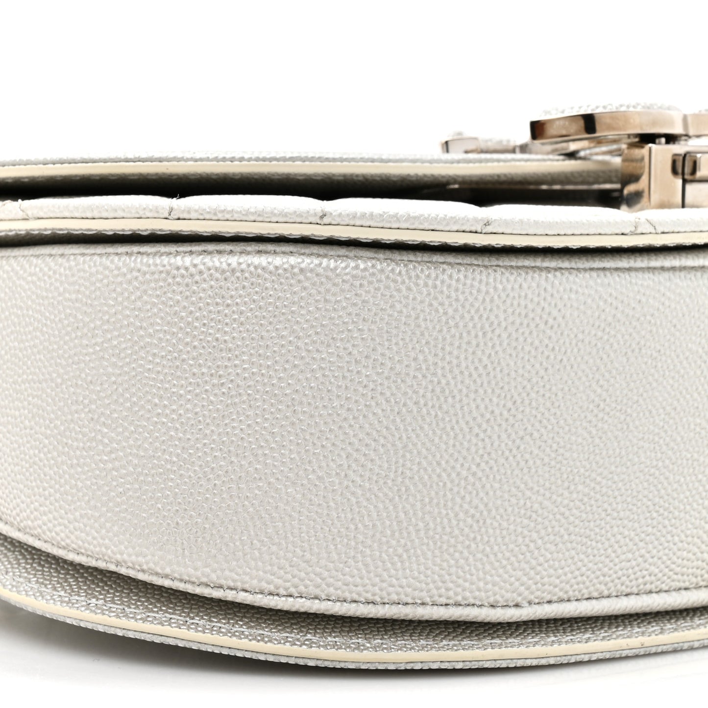 Metallic Caviar Small Coco Curve Messenger Flap Silver
