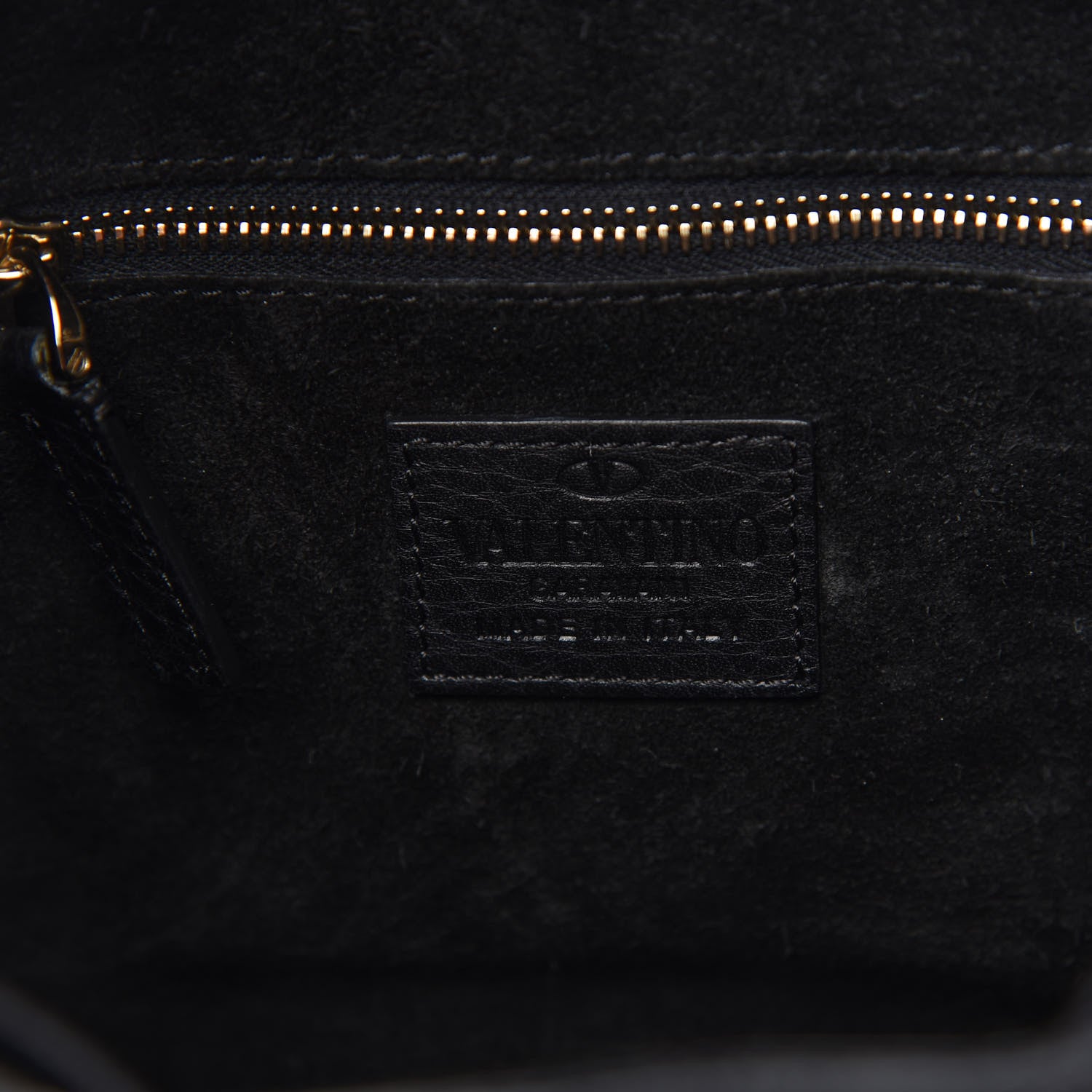 Valentino Garavani Grained Calfskin Rockstud Bucket Bag Black 9 of 10