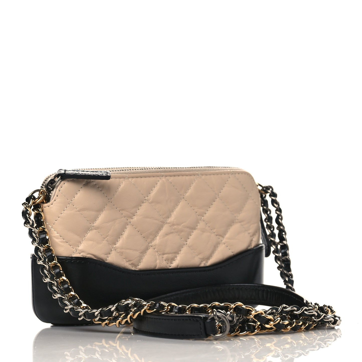 Aged Calfskin Quilted Small Gabrielle Clutch With Chain Beige Black