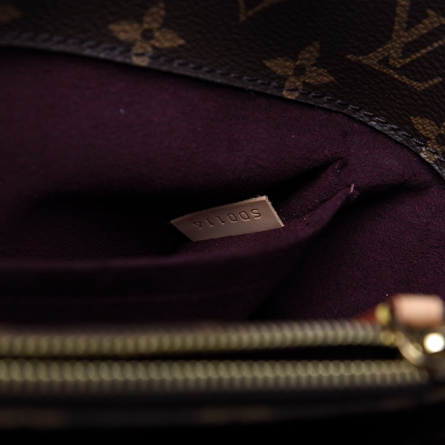 Louis Vuitton Monogram Montaigne GM 9 of 10