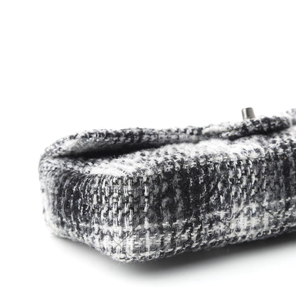 Chanel Tweed East West Flap Black White 5 of 9