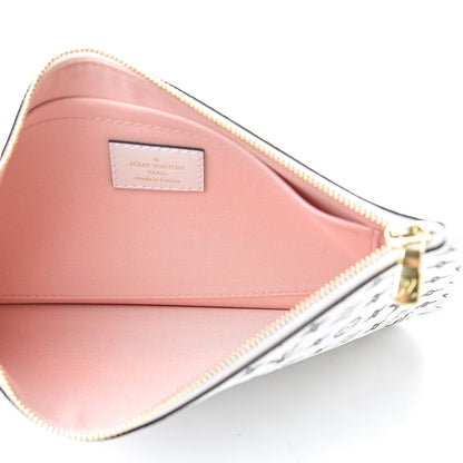 Louis Vuitton Monogram Giant Neverfull MM GM Pochette White 5 of 7