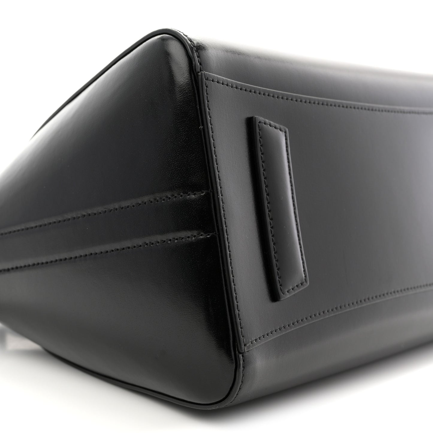 Shiny Lord Calfskin Small Antigona Black