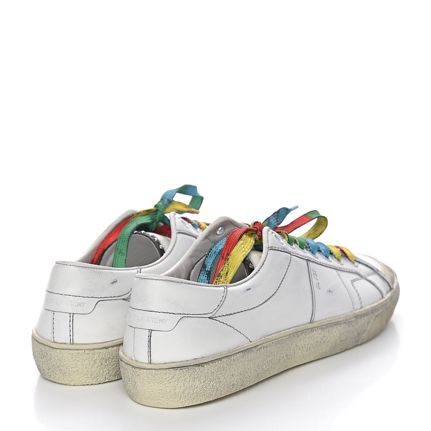 Calfskin Distressed Court Classic Surf Low Top Sneakers 39 White