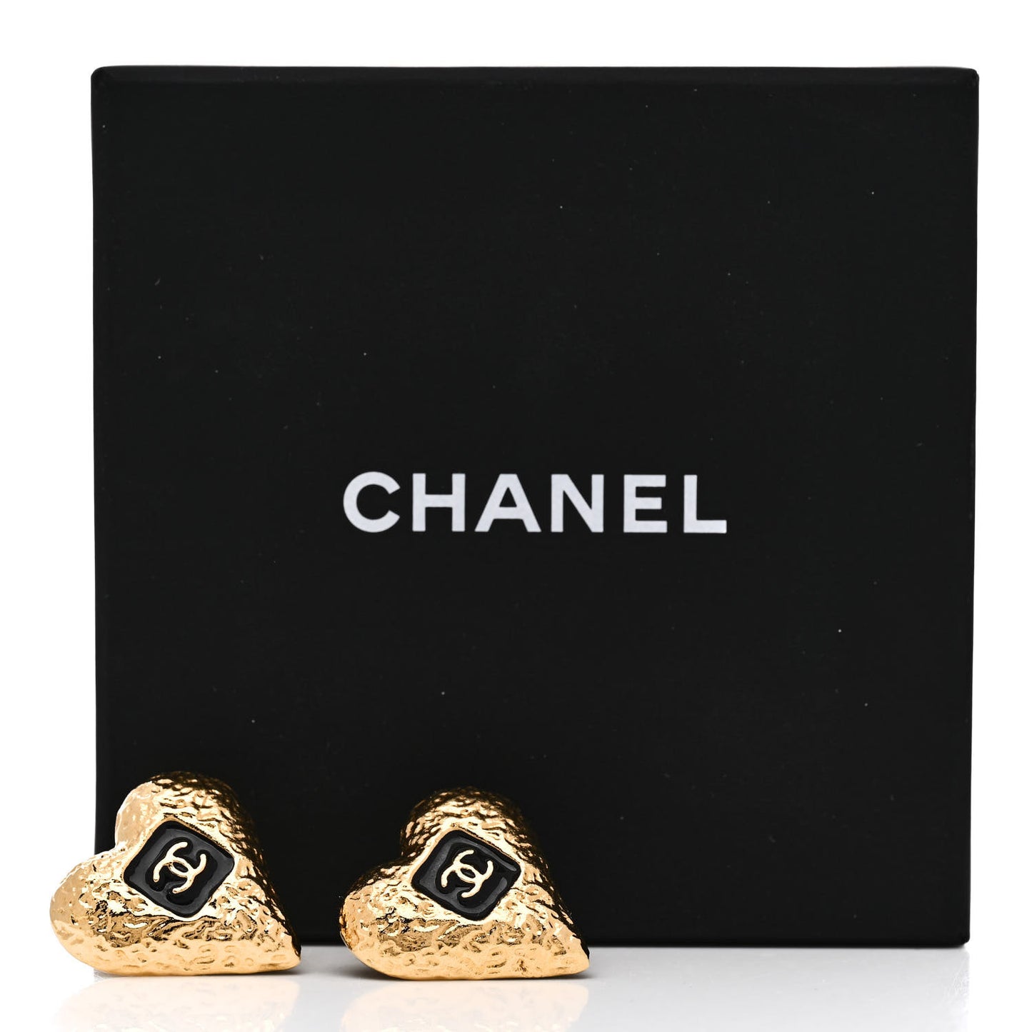 Metal Resin CC Heart Earrings Gold Black