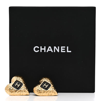 Chanel Metal Resin CC Heart Earrings Gold Black 5 of 5