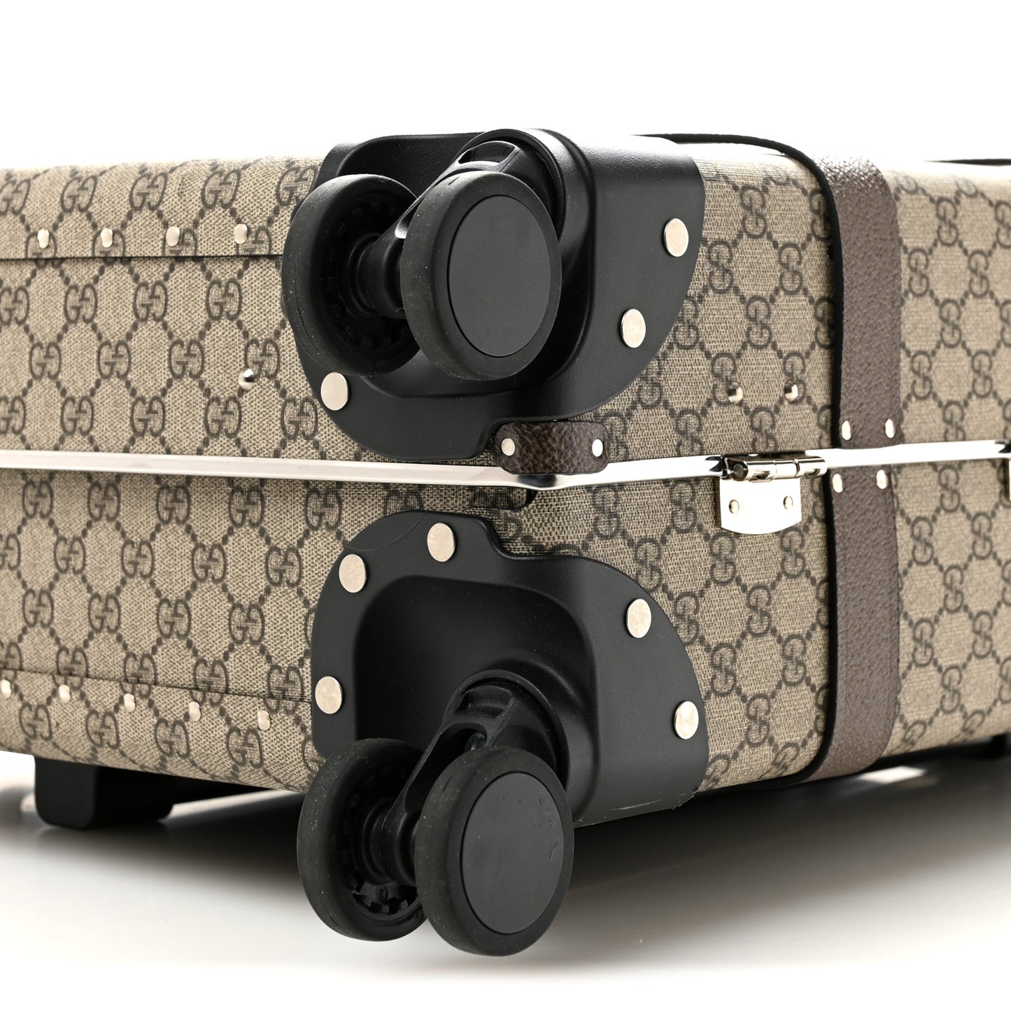 Supreme Monogram Globe-Trotter Carry-On Brown