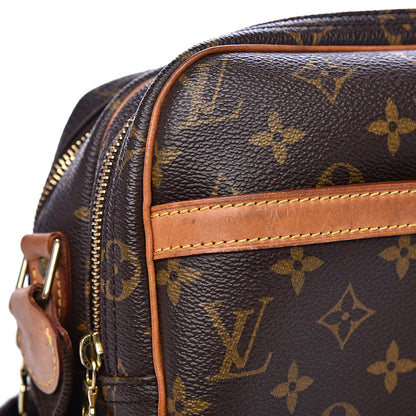 Louis Vuitton Monogram Reporter PM 11 of 14
